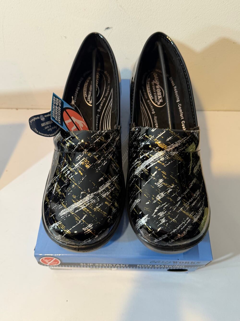 Easy Works by Easy Street Clogs Nurse Laurie Black Streak Women's 12 M new